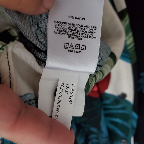 Express Men's Top XL Multicolor Casual Button Front Tropical Beach Vacation - Picture 9 of 9